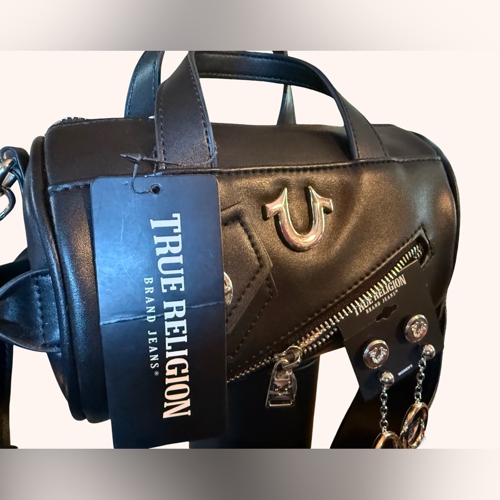 True Religion NWT Black Crossbody Silver Details Denim Strap & Earrings (P132) - Picture 13 of 15
